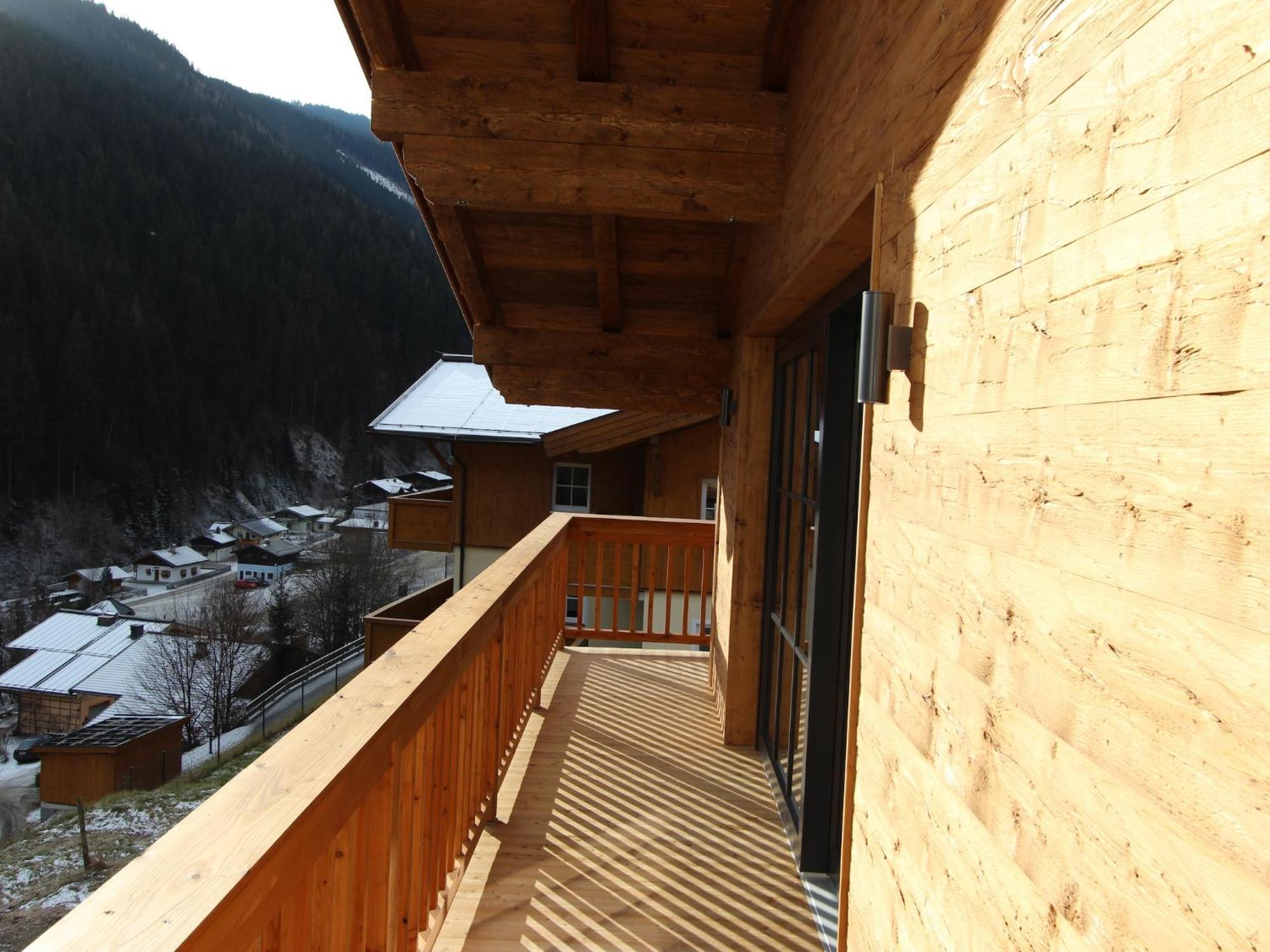 Villa Modern Chalet with Sauna near Ski Area in Salzburg Saalbach Exterior foto